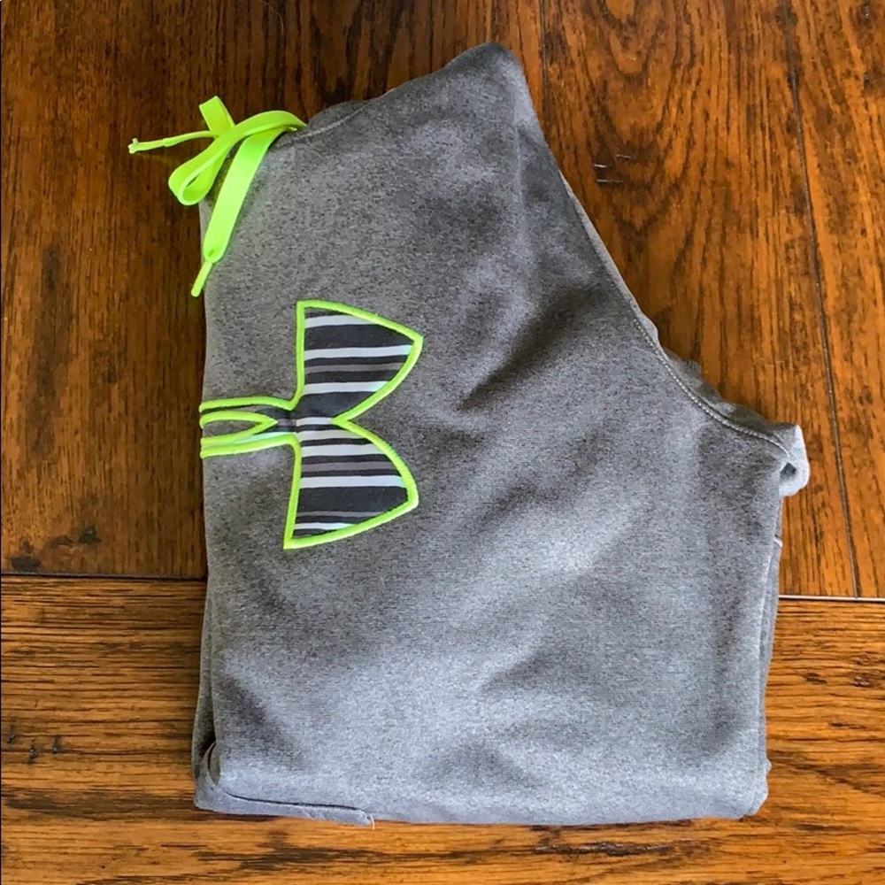 Under Armour sweatshirt. Size large